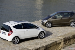 Mb_b-klasse_1209_1920x1200