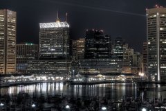 ЯКартинка.РФ-Обои-2560х1440.-Город-ночью-49