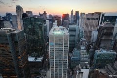 ЯКартинка.РФ-Обои-2560х1440.-Город-ночью-69